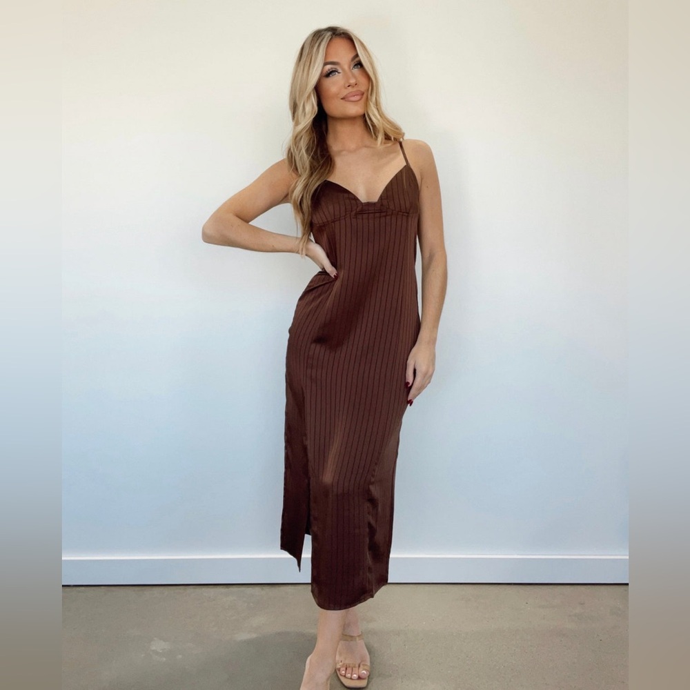 NWT Lane 201 Brown Satin Pinstripe Midi Dress